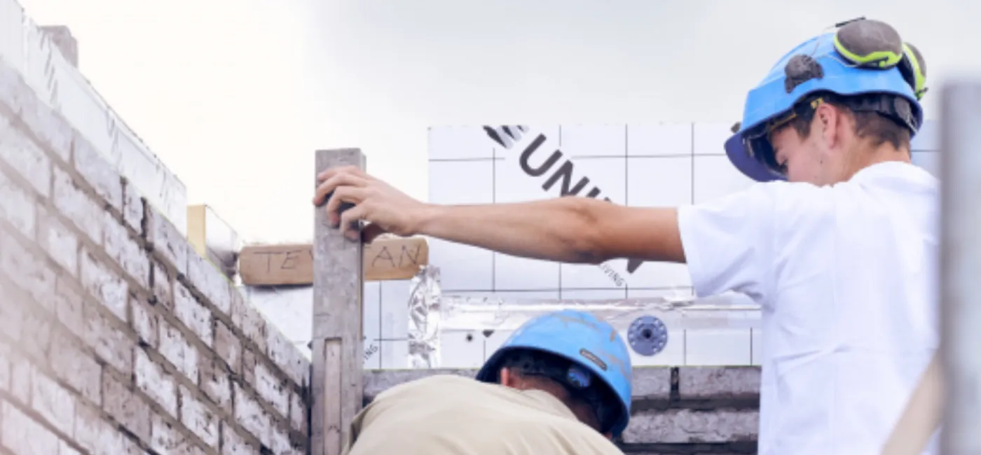 Siemoens: Drie generaties bouwmicrobe