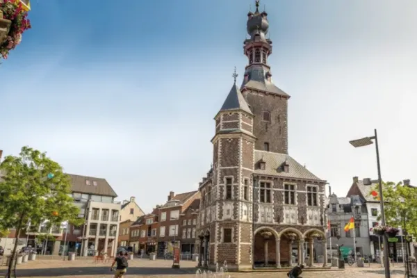 De Tieltse Markt En Zijn Verhalen