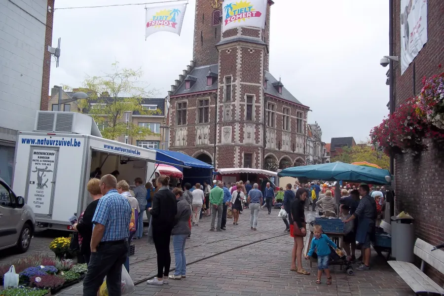 Boerenmarkt tielt