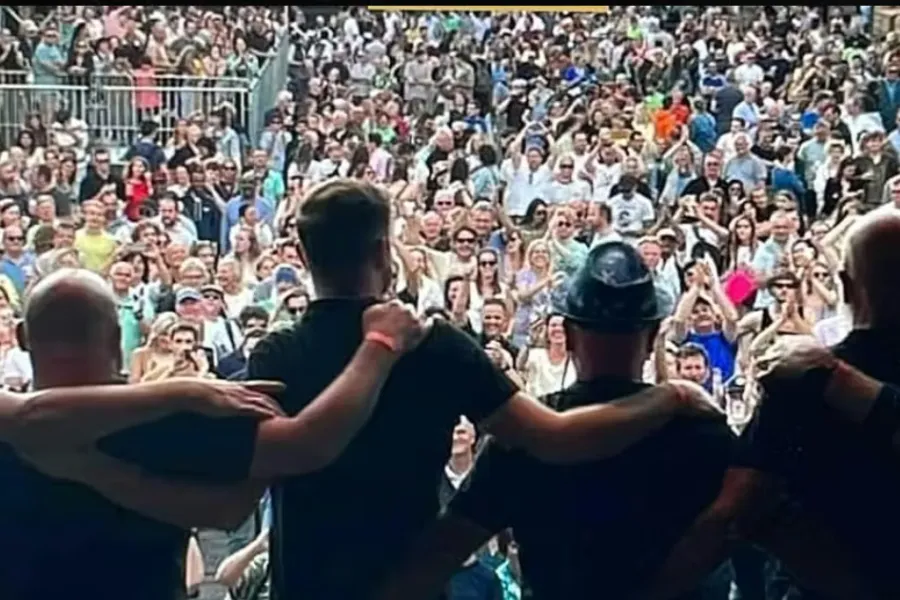 Nieuwjaarsconcert met De Wilfrieds en Moaten